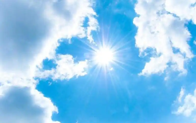 骄阳似火作文500字