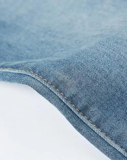 浅牛仔蓝经典简约秋季牛仔长裤