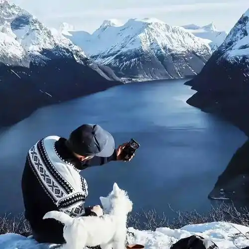 【男生头像】一起去看雪吗?