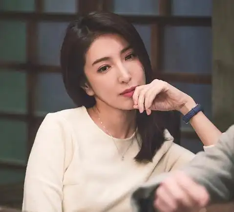 图集她的作品杨谨华,1977年12月12日出生于台湾,中国台湾女演员.讨论