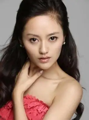 (中国影人) 郑心潼