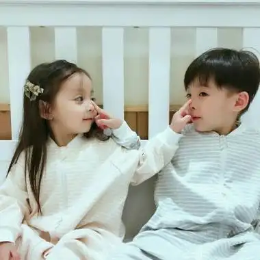 超萌小孩头像情侣一对男孩女孩