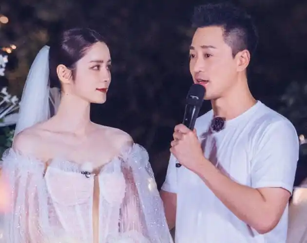 张馨月穿婚纱大告白,林峯承诺两年内办婚礼,网友评论却过于真实