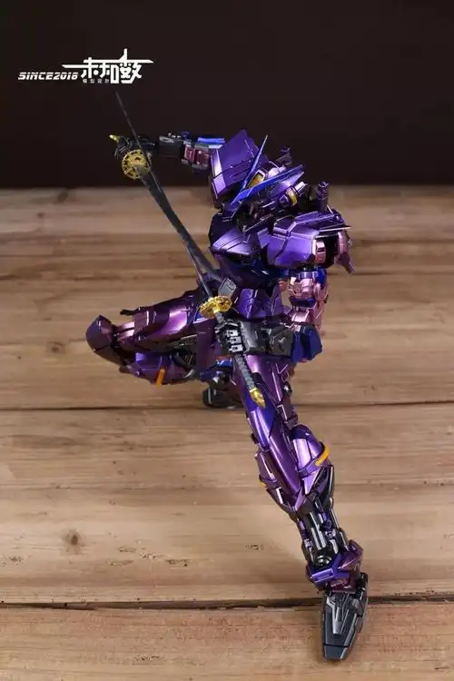 佳作紫色的异端高达紫之侍鬼