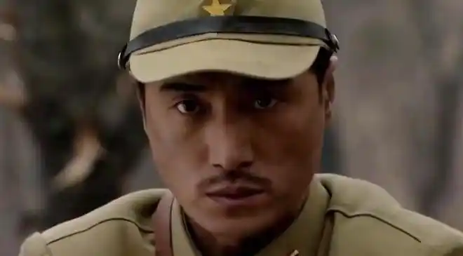 《雪豹》12年后男主凉了,女主退圈当霸总,"关系户"逆袭成顶流