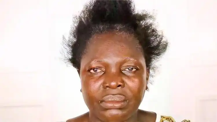 非洲女子公认的丑女,妆后变漂亮女神,完全不敢相信是同个人