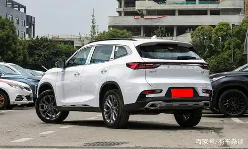 奇瑞又推出一款四驱suv,12.99w起197马力,4690毫米长1.7吨重