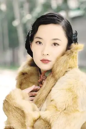 张学良怒休"随军夫人"_谷瑞玉