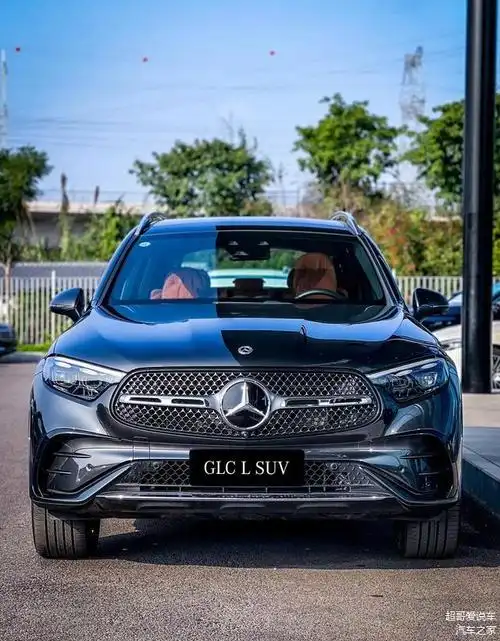 50万奔驰glc300豪华与性能的完美结合