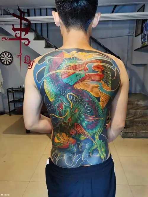 满背龙_纹身图案手稿图片_内蒙古61千予的纹身作品集