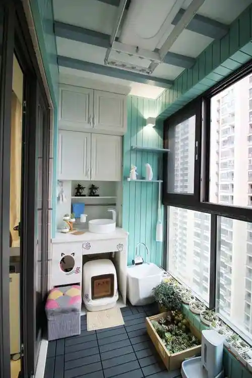 11平米高楼层阳台花园装修效果图