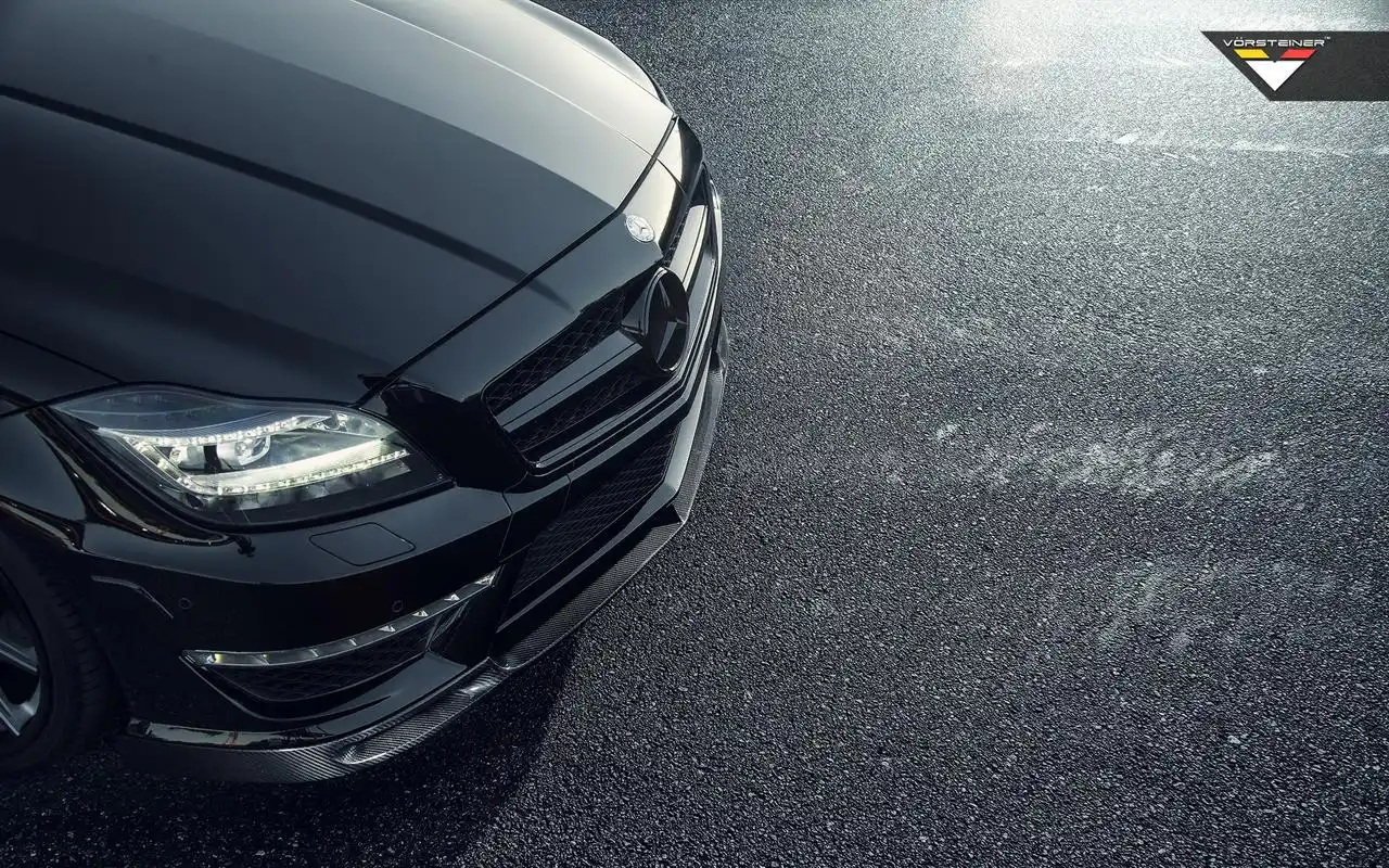 超级酷炫奔驰cls63 amg改装车桌面壁纸