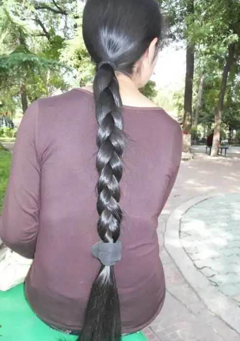 剪下女教师的粗黑大辫子-爱的边缘41#(3) 剪发_中国长发