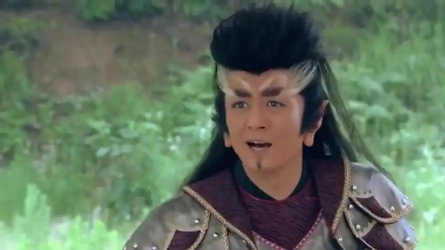 封神英雄榜:玉磬奉纣王之命来到平城,黑图狼主被玉磬的美貌迷住