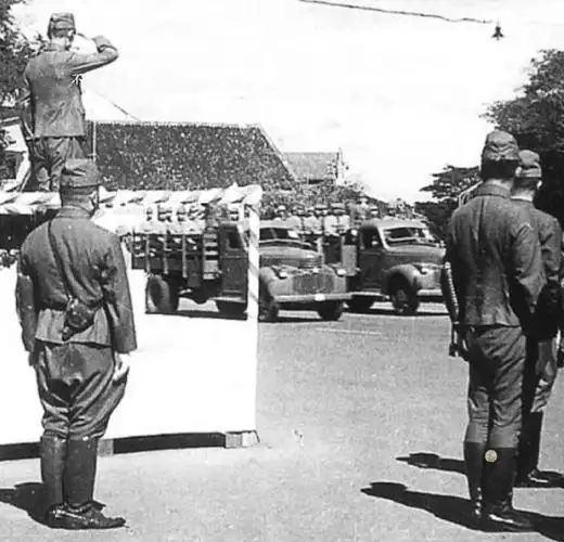 二战日军老照片直击侵华战场上的恶魔一路入侵见证疯狂