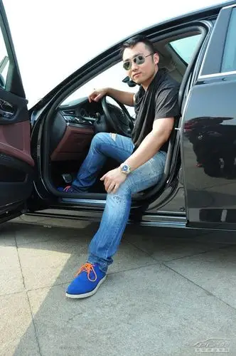 秉个性信宝马80后创业青年奋斗之旅