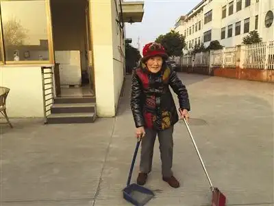 韩国博士金彩头带来先进技术 -靖江网