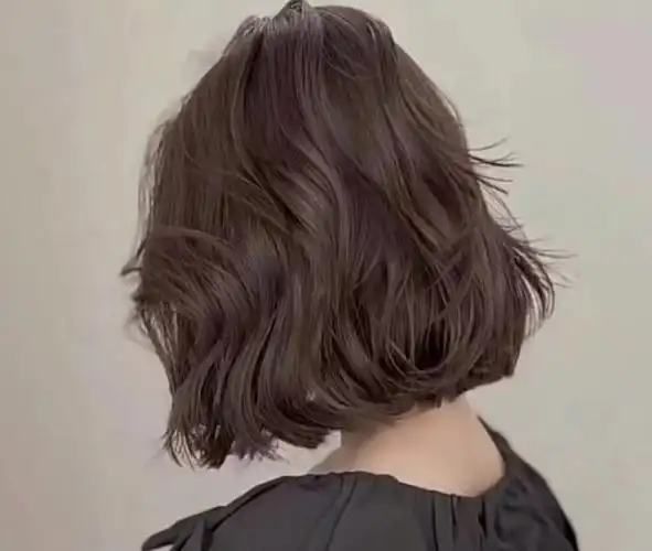 短发女生烫这款法式卷真的太好看啦