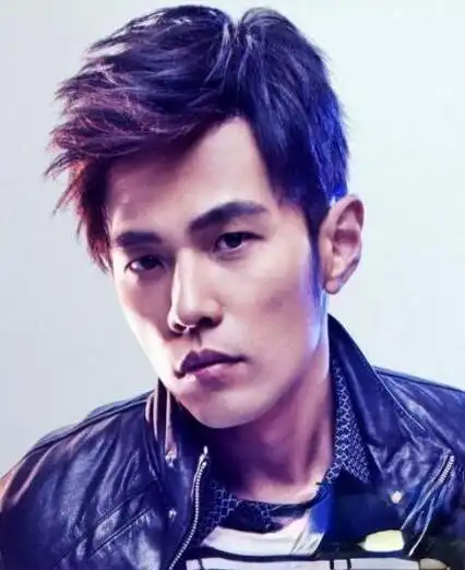 周杰伦发型叫什么 这些经典造型引领时尚