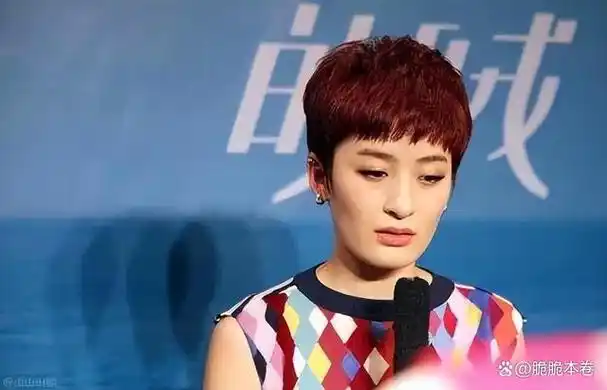 曾轶可:暧昧刘亦菲,因"飞机门"被指责,性取向是个谜?