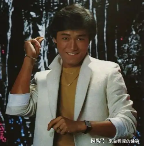 tvb五虎之一苗侨伟曾抛弃梅艳芳娶戚美珍为妻恩爱30年