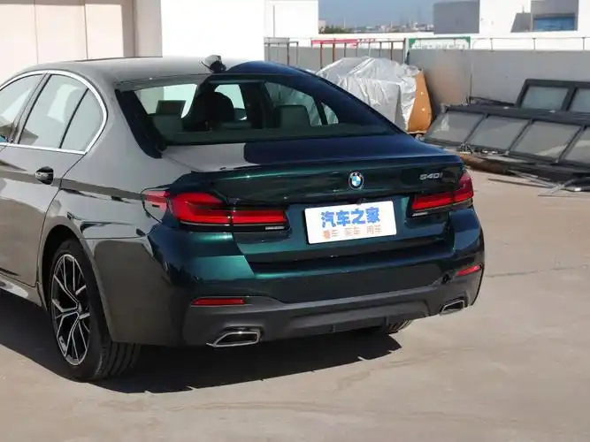 宝马(进口) 宝马5系(进口) 2022款 改款二 540i 风尚版 m运动套装