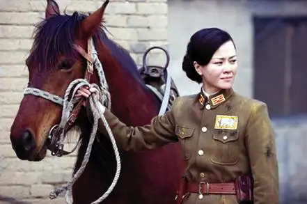 刘孜曾为文章和马伊?绝交