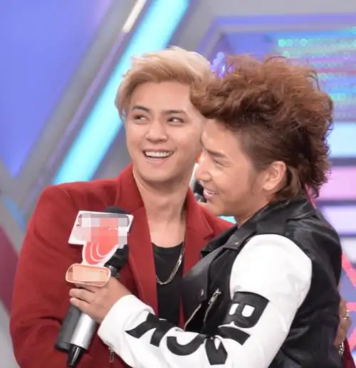 周扬青时代girl飒气分手信,"多人运动"1秒击垮罗志祥20年苦心经营