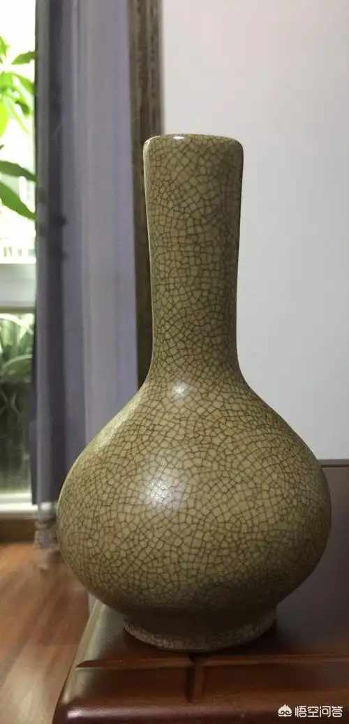 明代官窑哥窑八方贯耳瓶值多少钱明官哥存世量有多少