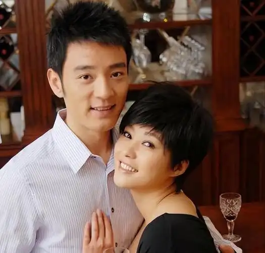 他娶过郝蕾爱过王珞丹负了殷桃没想到38岁时娶了小11岁的她