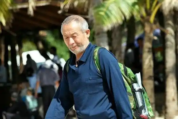 一位慈祥可爱的帅老 - 男人世界 - 爷们天地