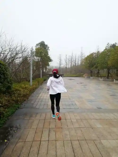 跑步,不只是运动,不只是享受,而是感动.