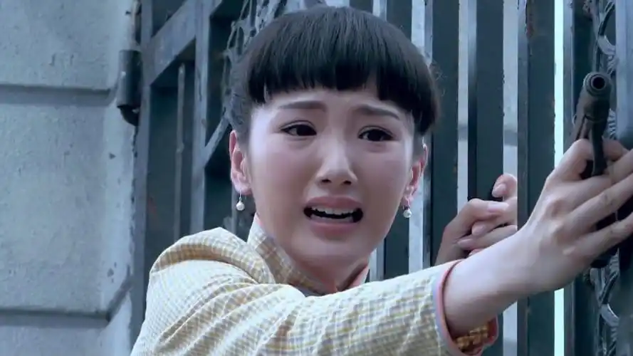 雪豹坚强岁月萧雅用生命守护清白如此刚烈的女子值得敬佩