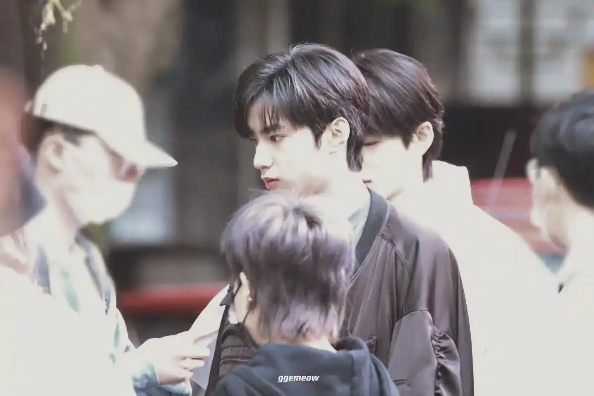 时代少年团 #刘耀文 无文案,就很帅想发#神仙颜值 #向全 - 抖音