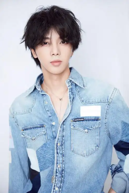 刹那间,无数的天骄,修士,根本无法抵挡那恐怖的祖皇威压,一个个匍匐在