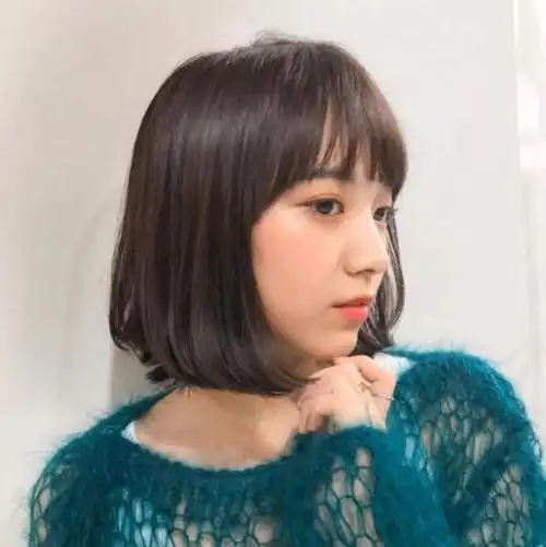 适合大圆脸女生的发型!年底就选这几款发型,显瘦增加女神气质!