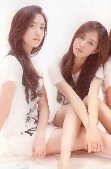 林允儿权俞利2021-5-31来自 微博 weibo.com韩国me2day