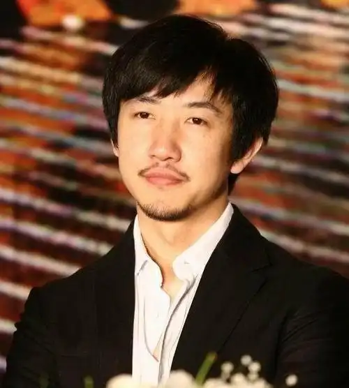 鄢颇,梅婷,曾剑