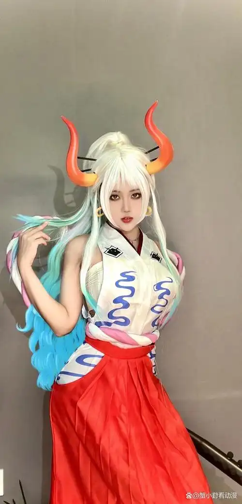 海贼王大和cos她这么可爱肯定会雷鸣八卦啊