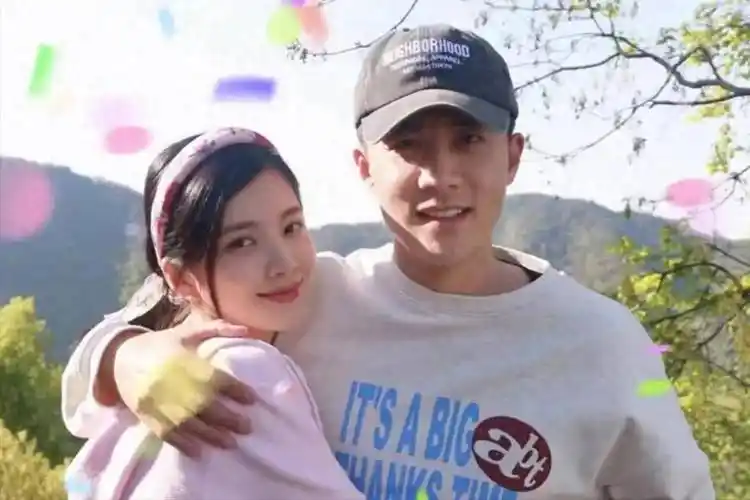 浪子杜淳的甜蜜婚姻生活:宠溺二婚妻子,化解婆媳矛盾_王灿_婆婆_家庭