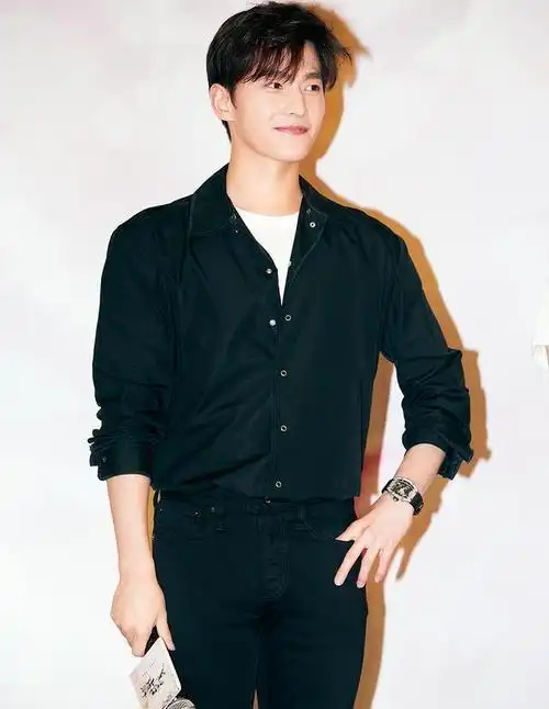 李易峰杨洋陈晓最新活动造型帅气有型释放轻熟男魅力图