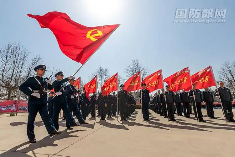 北部战区空军运用"网络 "助力党史学习教育 - 中华人民共和国国防部