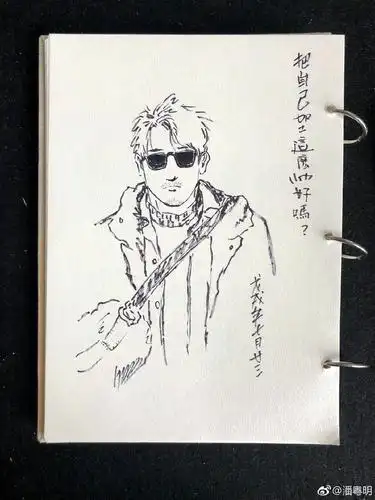 最帅许仙潘粤明爱上绘画后,变成文艺小生离浮躁的演艺圈越来越远