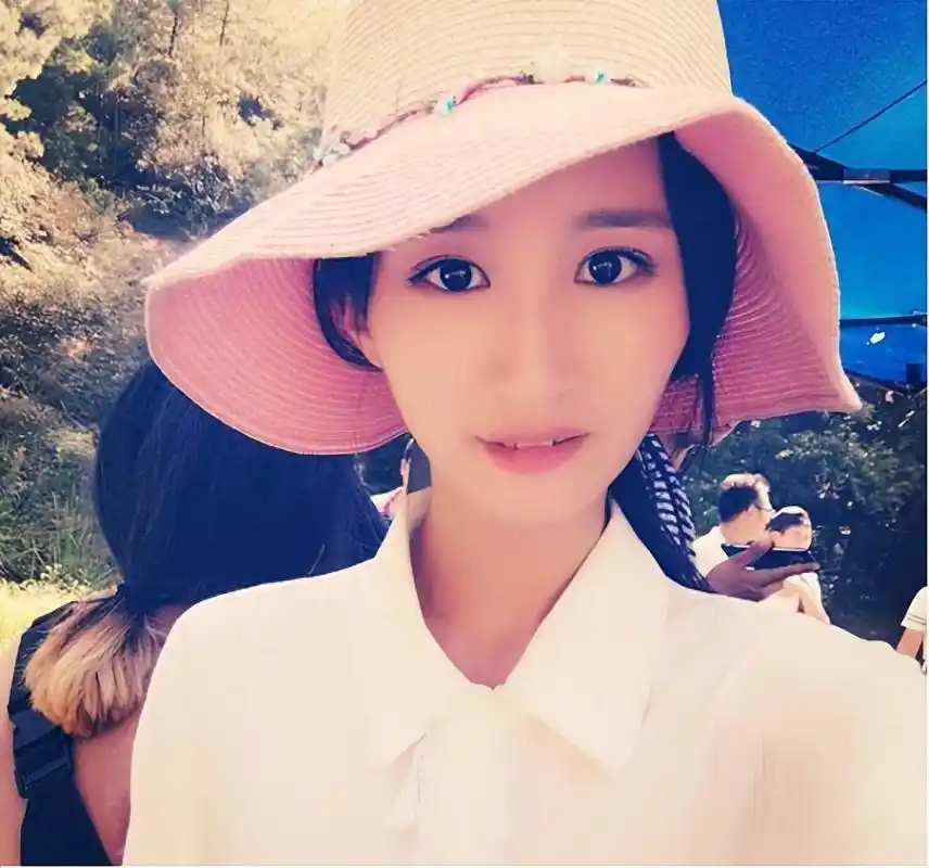 任嘉伦的妻子聂欢丈夫成名背后有艰辛我在家做全职太太也幸福