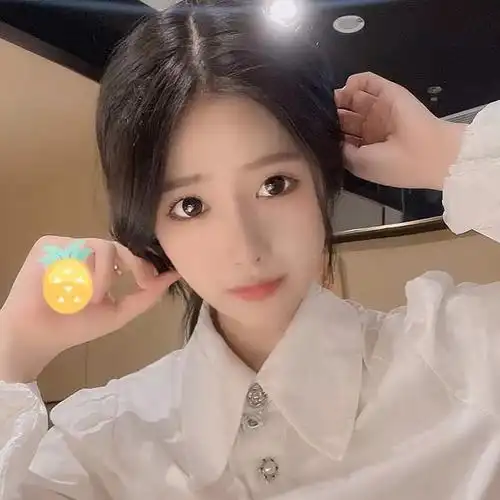 复播新造型青春可爱 陌陌主播小静宝变身元气少女