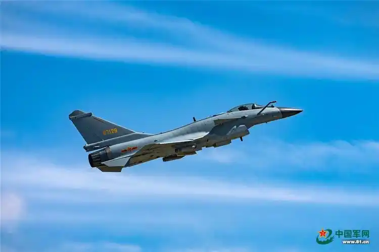 超视距空战能力歼-10战斗机是我国自主研发