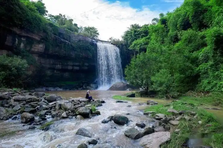 绝美原来长寿这里藏着一个瀑布