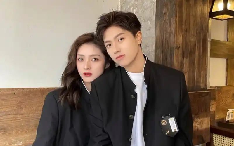 犬角夫王强青岛蜜月