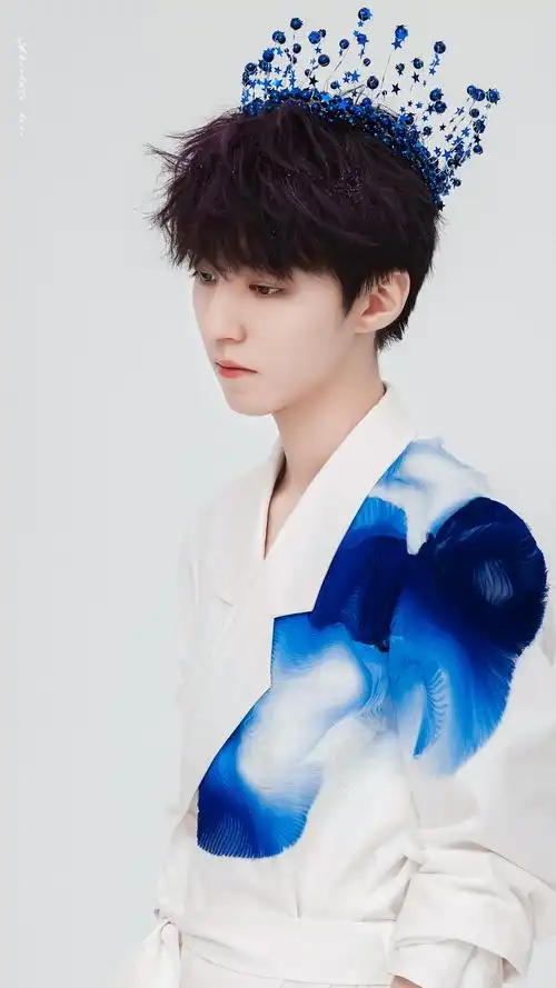 王俊凯 cr.·绝对炽热