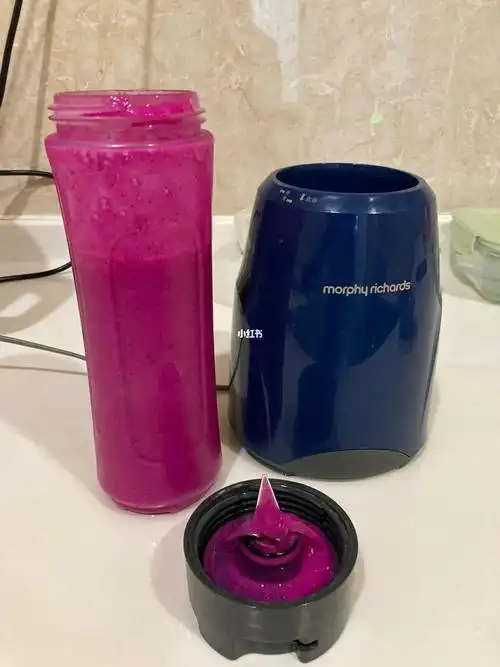 今日份鲜榨果汁可以戒掉奶茶了